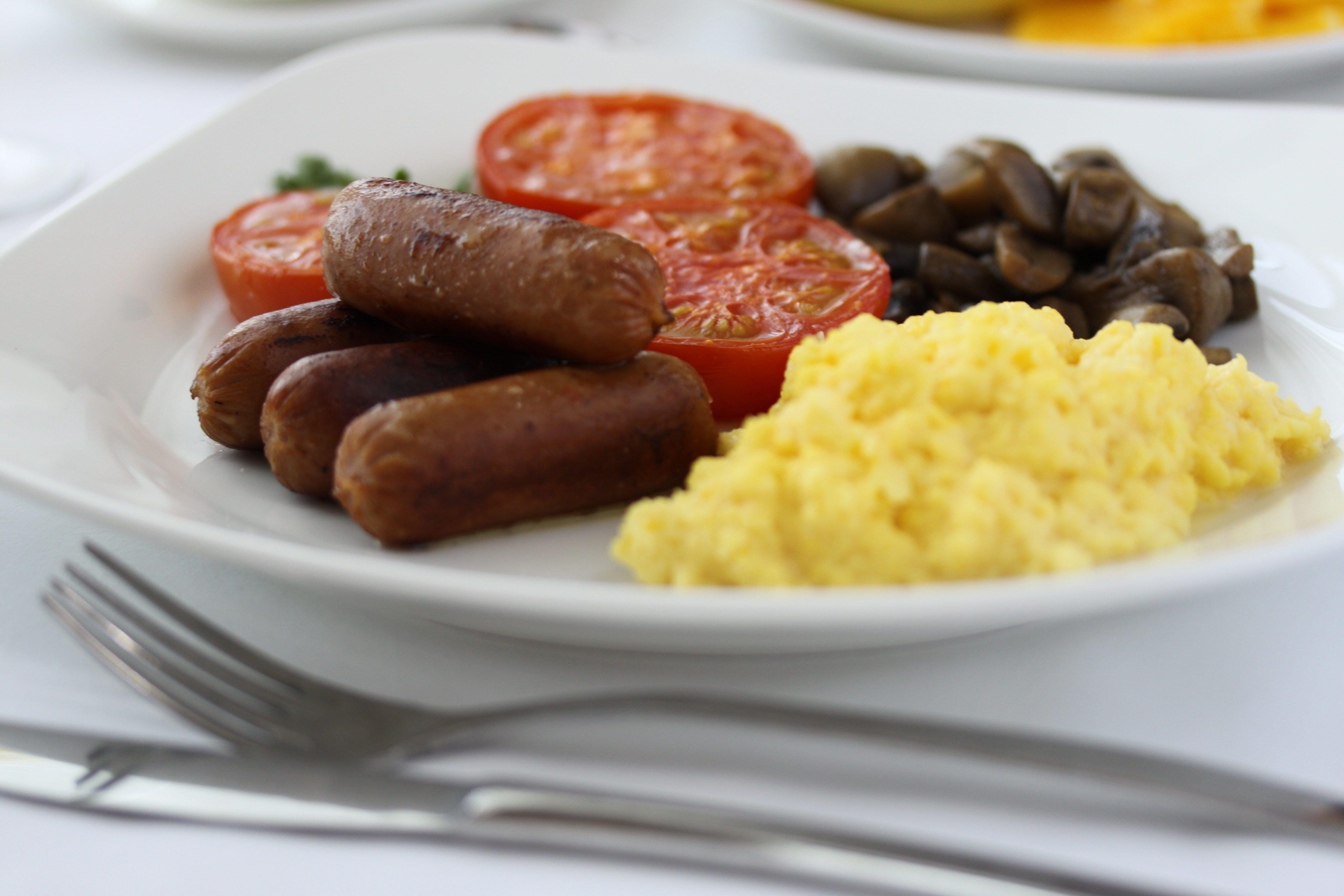 Holiday Inn Express Dubai Safa Park By Ihg Restaurant photo