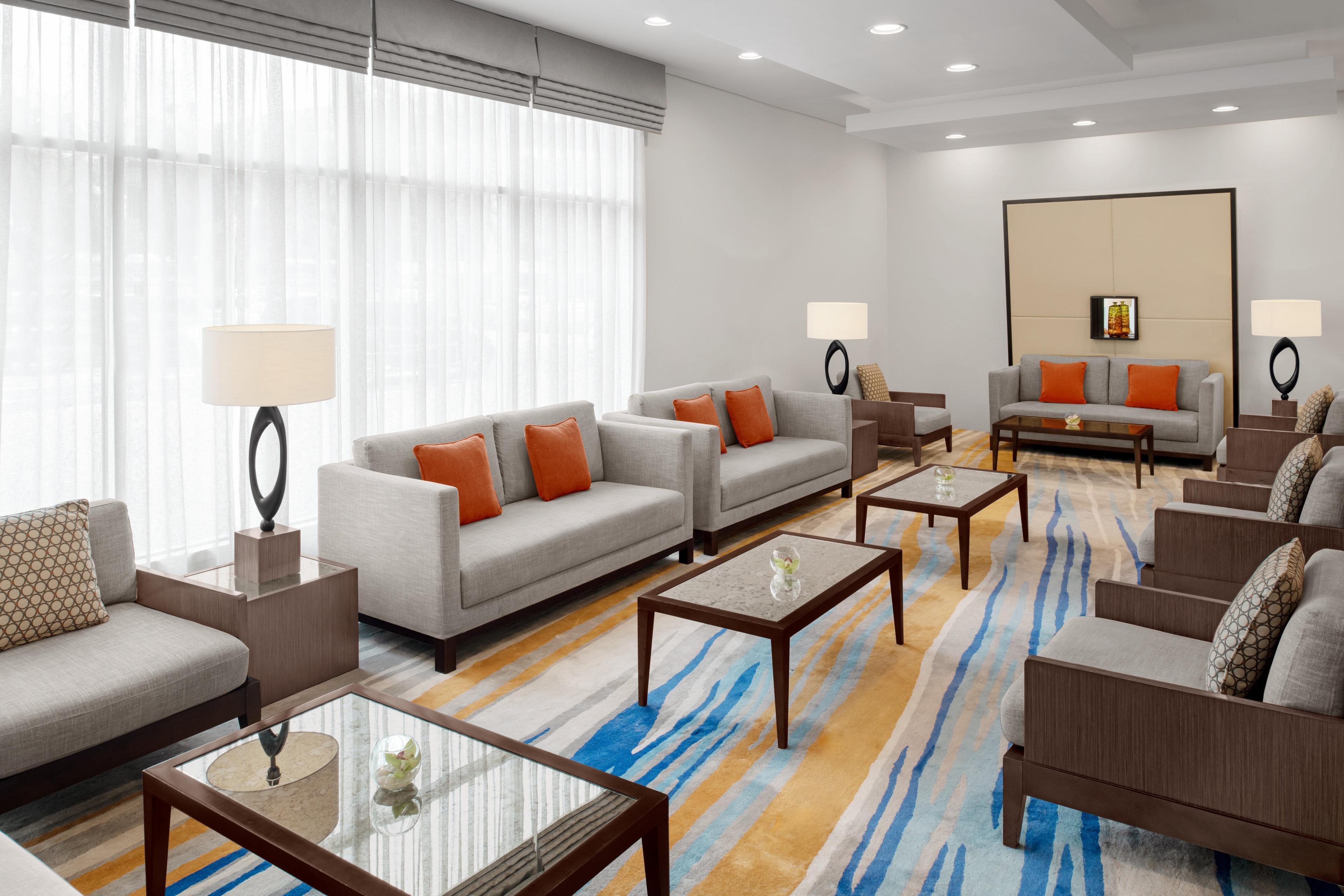 Holiday Inn Express Dubai Safa Park By Ihg Exterior photo