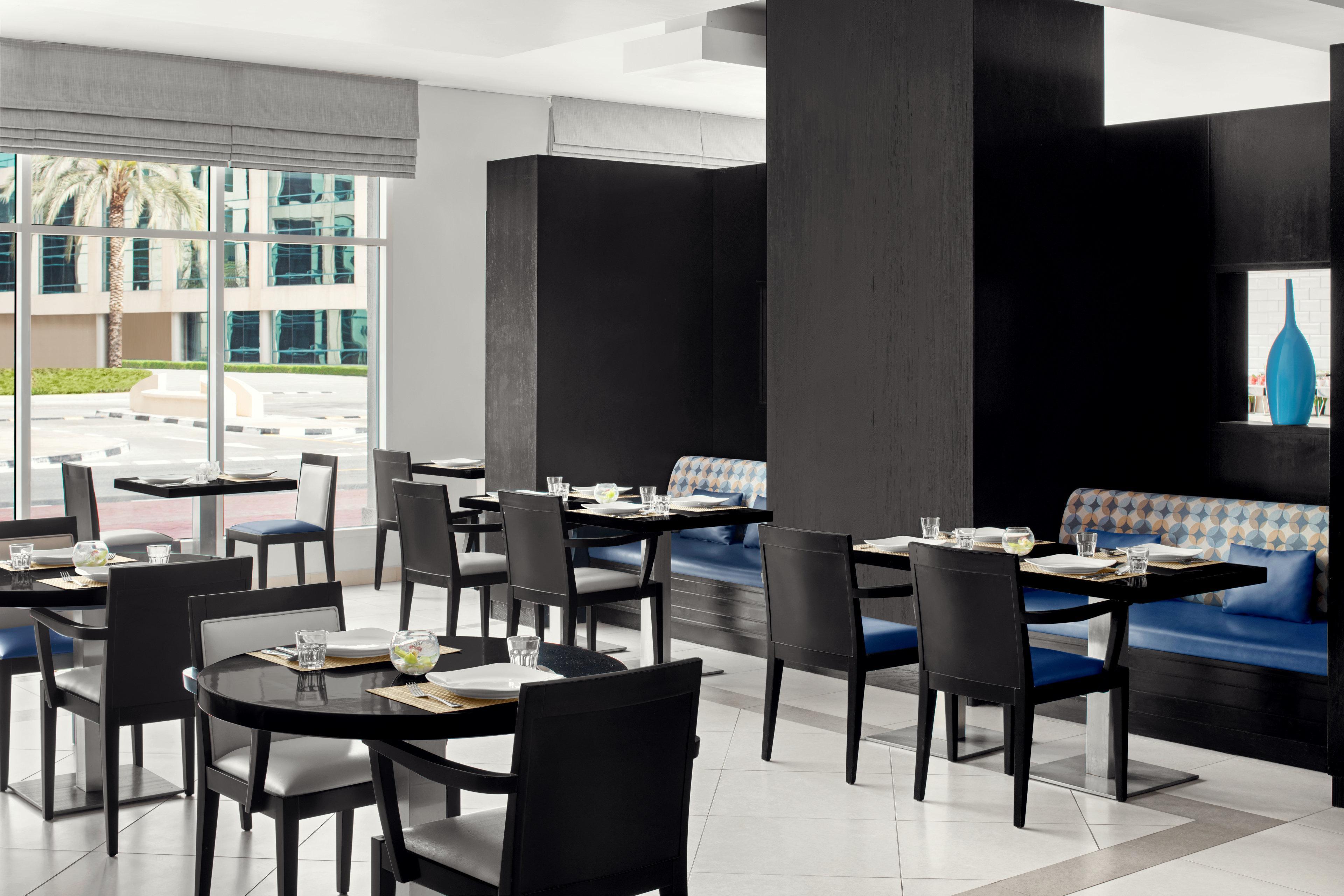 Holiday Inn Express Dubai Safa Park By Ihg Exterior photo